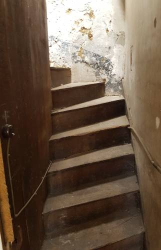 cage escalier "dans son jus"