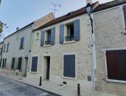 Maison de ville briarde après travaux de ravalement de façade - Brie-Comte-Robert 77170