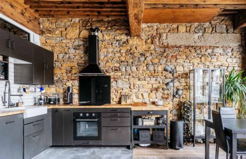 Rénovation complète d'un appartement en style industriel , quartier Vieux Lyon