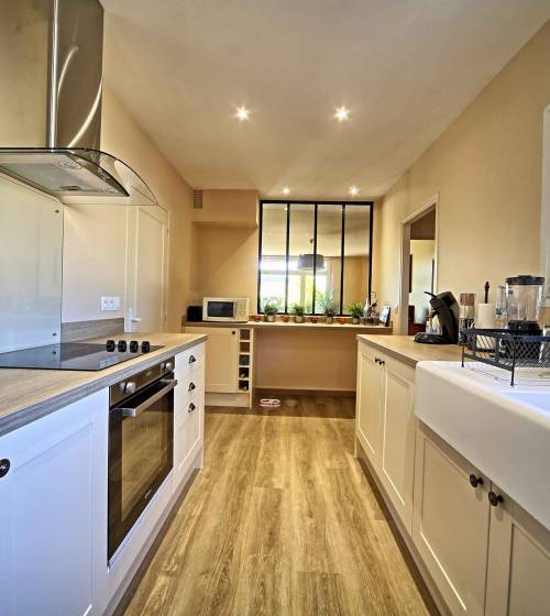 Vue générale de la cuisine après travaux (Saint-Pierre-du-Perray 91280)