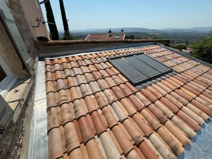 Création d'une toiture intégrant une verrière 3 modules, extension située à Limonest (69 760)