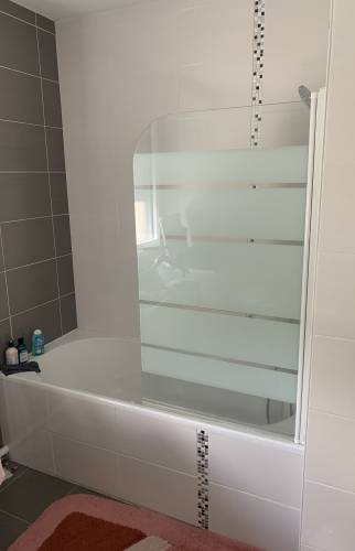 baignoire avant rénovation de la salle de bain Saint-Jacques-de-la-Lande