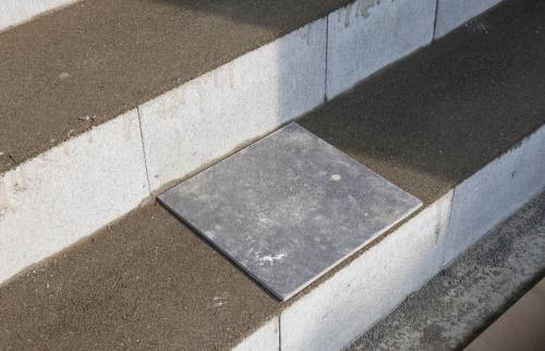 Carreler un escalier