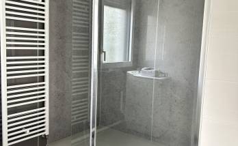 douche moderne après salles de bains rénovation