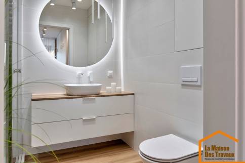 renovation moderne d'une salle de bains