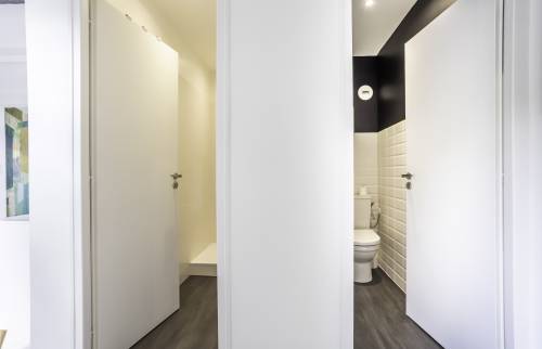 Séparation WC et salle de douche