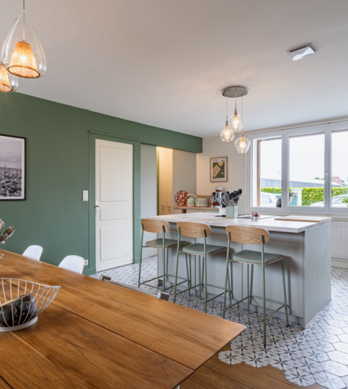 courtier en travaux Gex, accompagnement personnalisé Divonne-les-Bains, artisans de confiance Pays de Gex, expertise rénovation Ferney-Voltaire, devis sur mesure Valserhône