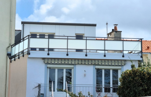 Surélévation avec garde corps