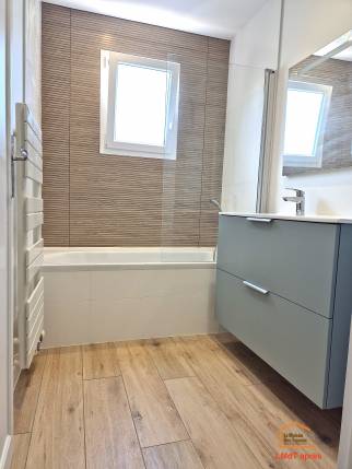 Rénovation énergétique d'une maison à Saint-Lunaire (35800) et remplacement de la véranda.