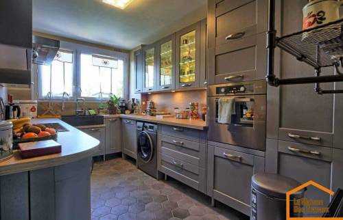 Rénovation d'appartement à Montbazon (37250), entre modernité et style.