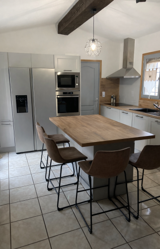 Cuisine après travaux, ilot et coin électroménager