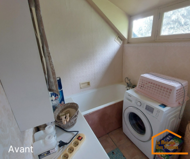 Salle de bain rose avant