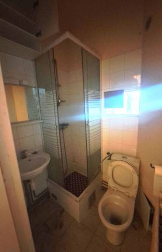 Salle de bain avant la rénovation