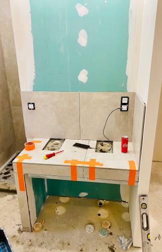 Meuble vasque sur mesure en béton ciré - Maisons Laffitte