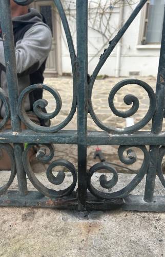 Restauration et repose d’un portail ancien à Troyes