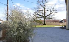 cour en pavée granit à Crécy-la-Chapelle
