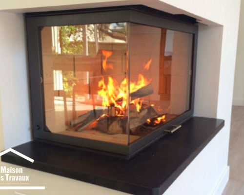 Installation d'une cheminée à foyer fermé