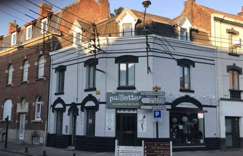 La façade entièrement rénovée