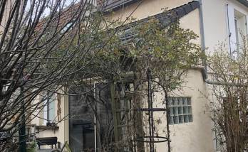 La réunion portera sur la fusion des deux lots de copropriété et la faisabilité du projet de création d'un toit-terrasse