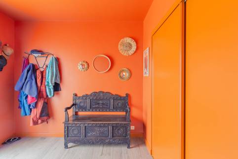 Décoration de l'entrée d'une maison située près de Landerneau (29)