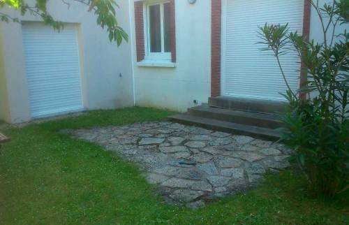 Avant travaux : ancienne terrasse à St Herblain (44)