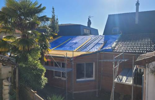 Rénovation d’une toiture dans un pavillon de Vanves (92170)