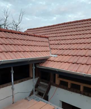 Rénovation de toiture à Village Neuf