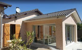 Extension de maison tuilée avec baies coulissantes en remplacement de véranda à Camaret-sur-Mer - 29570 -