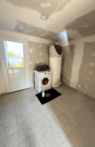 Aménagement d’un garage en entrée, buanderie et WC à Sautron 8