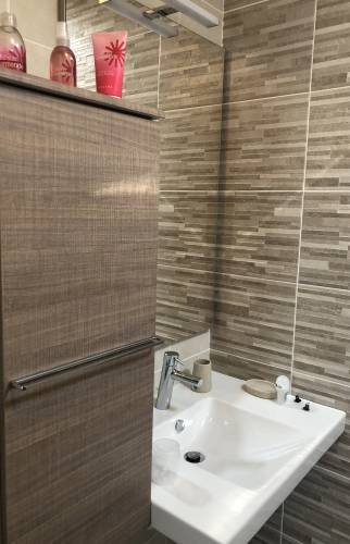 Création d'une salle de bain accessible aux Sorinières