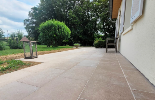 création d'une terrasse - dalle en pierre