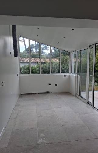 Extension de la maison prête à accueillir la nouvelle cuisine