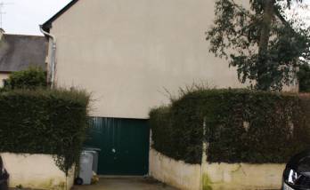 Remplacement d'une porte de garage à proximité d'Aix-les-Bains