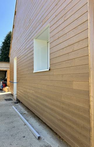Rénovation énergétique terminée avec bardage bois à Bruz