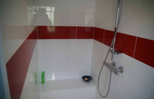 Installer une douche dans le 14