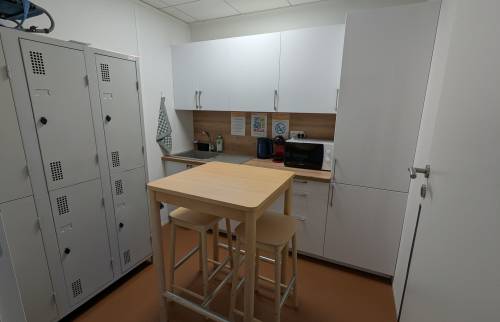 salle-repos-personnel-micro-creche-olivet