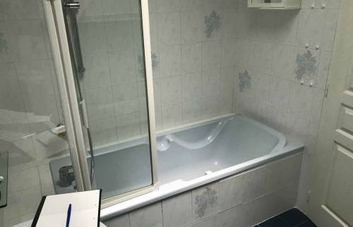 baignoire avant travaux