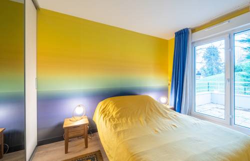 Papier peint panoramique dans un chambre