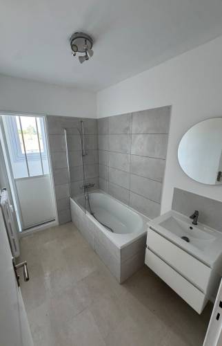  Salle de bain rénovée Montfort l'Amaury