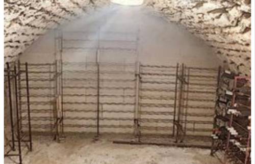 Cave après