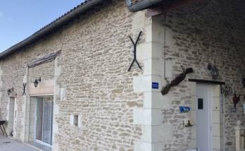 rénovation façade longère en pierre et pose nouvelles menuiseries - Meaux - 77100 -