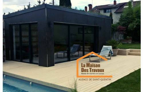 Extension de la maison très moderne et contemporaine 