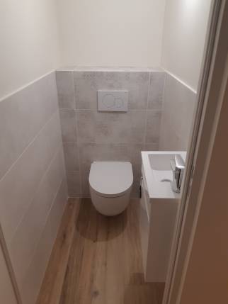  Rénovation de maison avec nouvelle WC rénovés - Saint-Vulbas 01