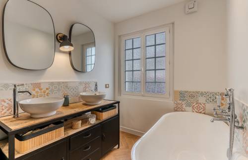 Rénovation complète d'une salle de bain  à Plonévez-Porzay (29550)