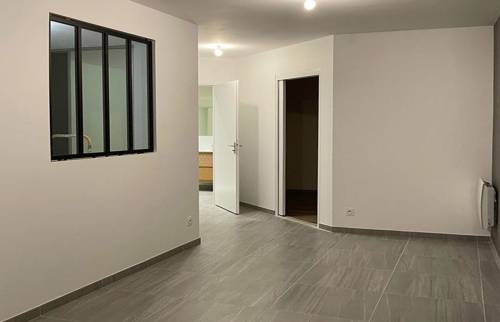 Carrelage grand format effet pierre