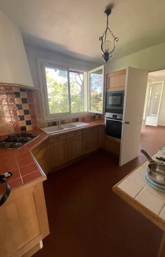 cuisine avant travaux d'abattement de cloisons sur séjour