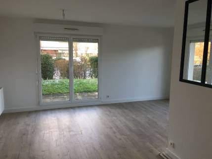 Pose de parquet dans le salon