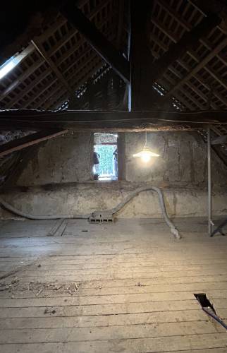 Avant les travaux – Vue générale des combles non aménagés