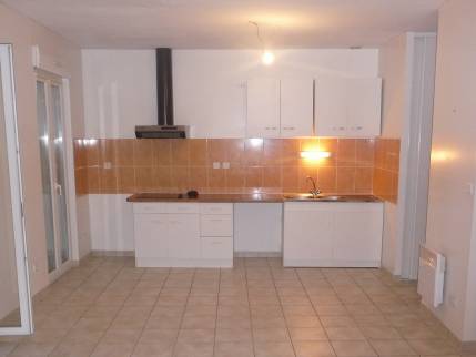 ancienne cuisine avant travaux de rénovation - Bourg-en-Bresse 01