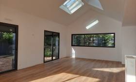  Pose de carrelage imitation parquet dans une maison - Pornic 44210